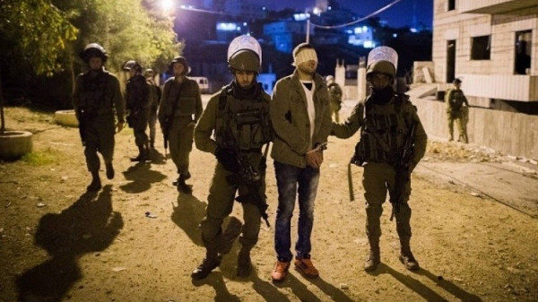 الاحتلال يعتقل 41 مواطنا من الضفة