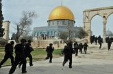 مئات المستعمرين يقتحمون المسجد الأقصى والاحتلال يحول القدس إلى ثكنة عسكرية