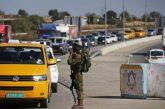 الخليل : الاحتلال ينصب حاجزا عسكريا على مدخل حلحول