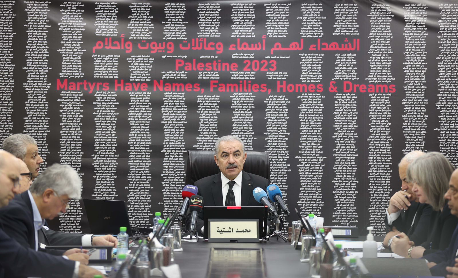 اشتية: ما يحدث في غزة فاق كل وصف والمطلوب وقف العدوان فورا وفتح ممرات إنسانية